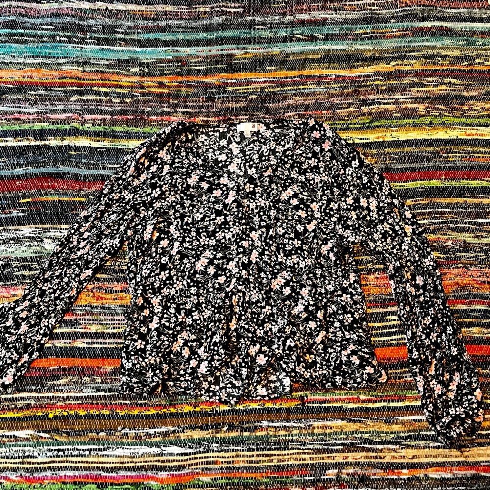 Cherry blossom shirt size:Large